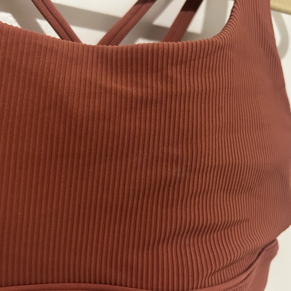 Lululemon Energy Bra Ribbed Spiced Chai sz 10 - Picture 2 of 3